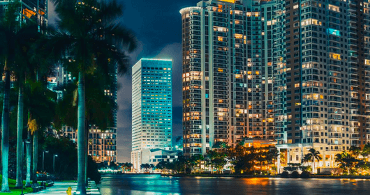 Miami After Dark: A Traveler’s Guide to the Best Nighttime Hotspots